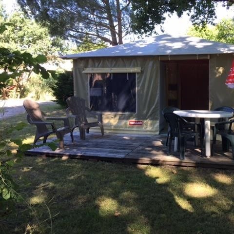 Bungalow toilé 4 personnes - CARAIBE, sans sanitaires