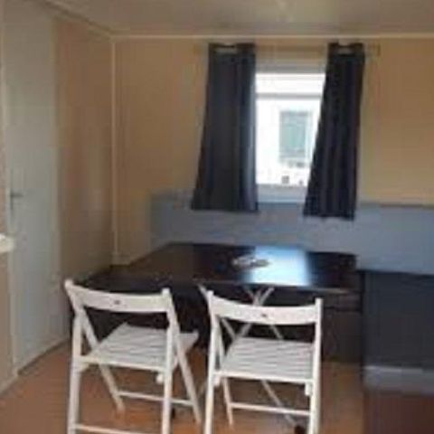 BUNGALOW 4 personnes - EVOLUTION, avec sanitaires