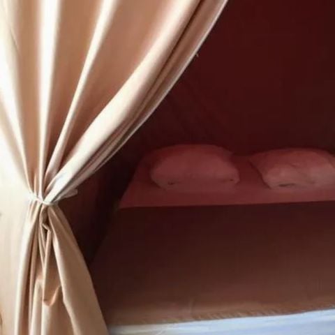 TENTE TOILE ET BOIS 5 personnes - CANADA D, sans sanitaires