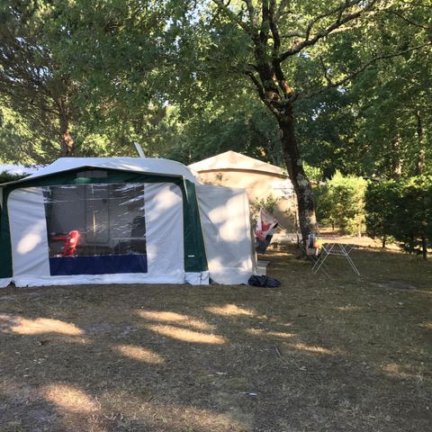 Stellplatz - Stellplatz mit Strom