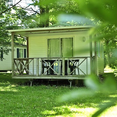 Stacaravan 4 personen - Confort SAFARI 21 m² + overdekt terras