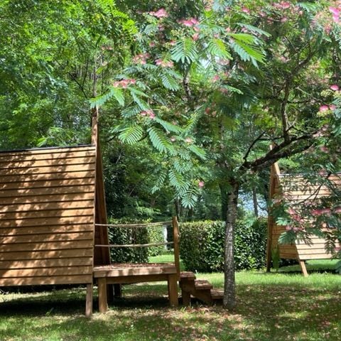 AUßERGEWÖHNLICHE UNTERKUNFT 2 Personen - Cabadienne - Holzzelt 6 m²