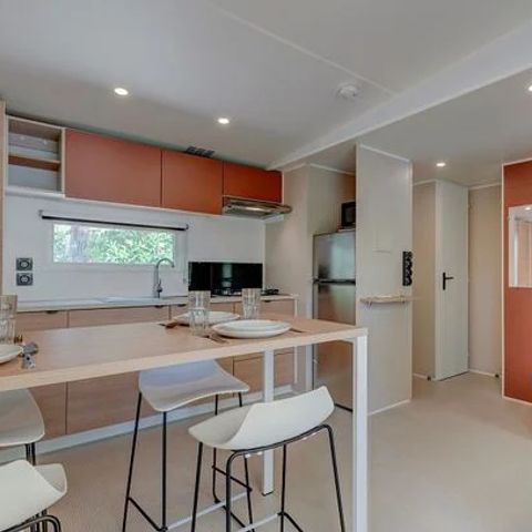 Stacaravan 6 personen - Mobile-home | Comfort XL | 3 slaapkamers | 6 pers | Verhoogd terras | Airconditioning | TV