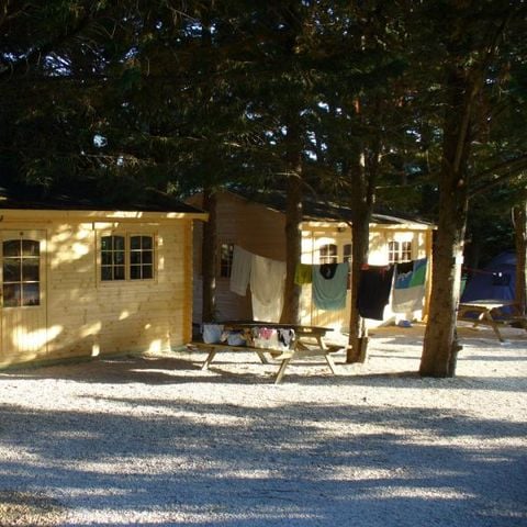 Chalet 5 personen - Provençaalse hut zonder sanitair (2 slaapkamers/ingerichte keuken)