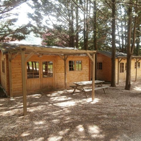 CHALET 5 personas - Cabaña provenzal sin sanitarios (2 habitaciones/cocina equipada)