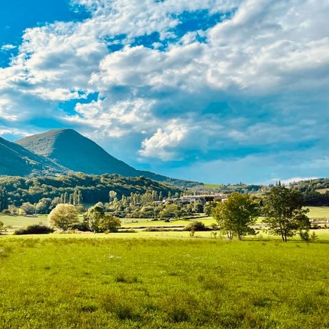 STAANPLAATS - Standplaats + 1 tent of caravan