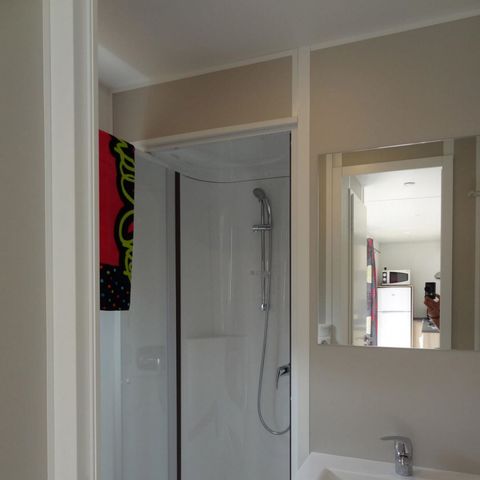 Mobile home 4 persons - Confort + Declick Premium - Air conditioning/TV/Dishwasher - Saturday