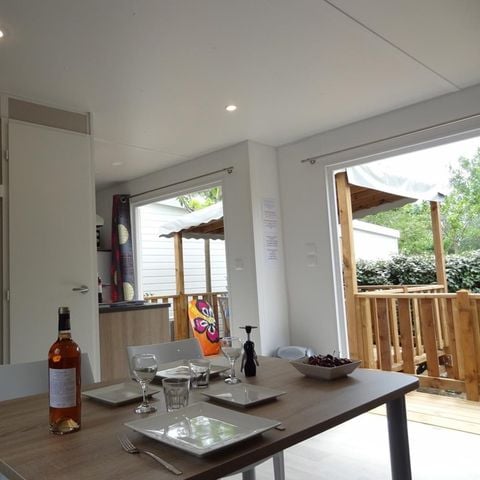 Mobile home 4 persons - Confort + Declik Premium - Air conditioning/TV/Dishwasher - Sunday