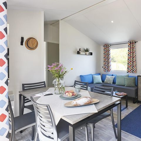 MOBILHOME 8 personas - Casa rural Premium 40m² (4 habitaciones) - 2 baños + 2 WCs + aire acondicionado + BT + terraza cubierta + ropa de hogar para 8 personas