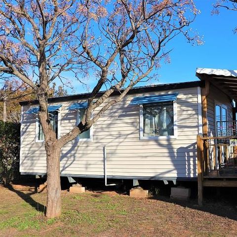 Mobilheim 4 Personen - Mobilheim Confort 24-27m² (2 Schlafzimmer) + Klimaanlage + überdachte Terrasse + TV 4 Pers.