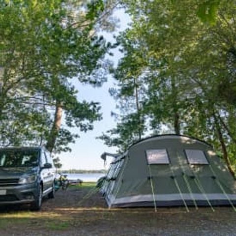 Kampeerplaats - Beacheside locatie ** (in het Frans)