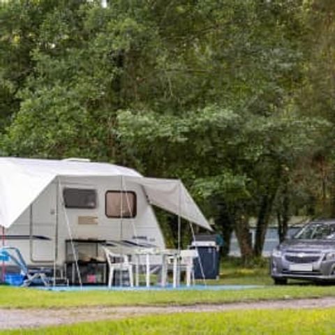 STAANPLAATS - Locatie ** voor