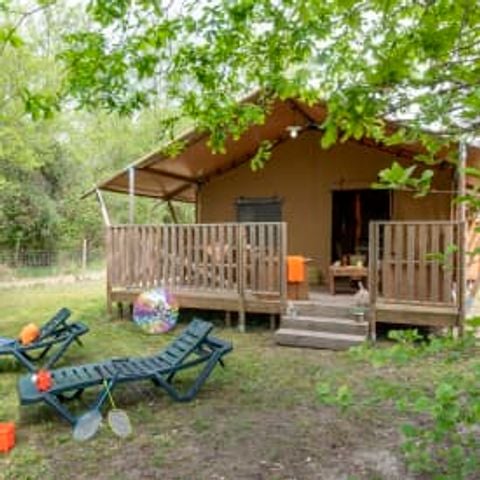 Canvas and wooden tent 7 persons - Lodge Safari 7p 3ch ****