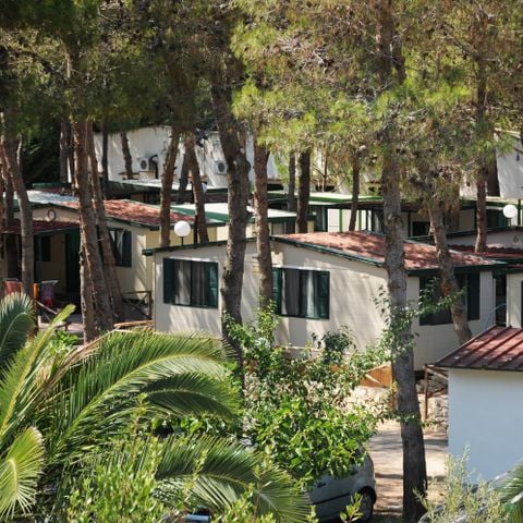 BUNGALOW 4 personnes