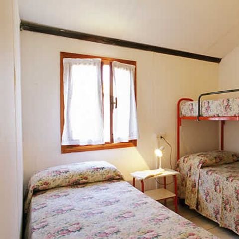 Bungalow 5 personnes - B5