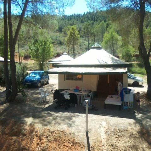 CANVAS BUNGALOW 5 people - Bungalow Toilé Standard 20m² 2 bedrooms - shared bathroom - without air conditioning 1/5 pers