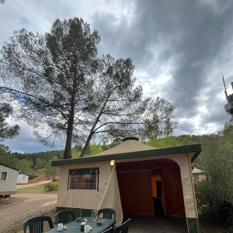 Bungalowtent 5 personen - Bungalow Toilé Confort 20m² 2 kamers - individueel buitensanitair + voortent - zonder airco 1/5 pers