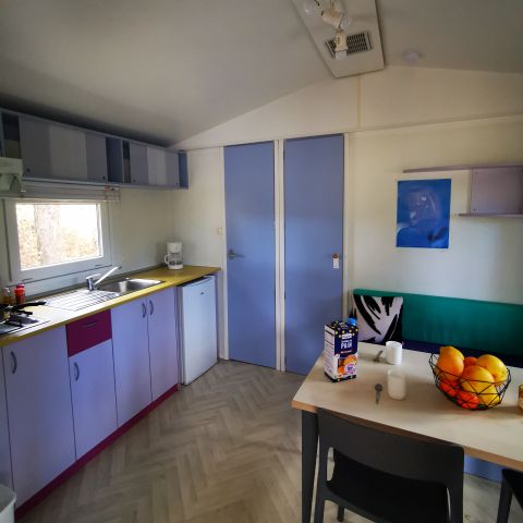 Stacaravan 6 personen - Stacaravan Standaard 25m² Ideaal 2 kamers - zonder airconditioning 1/6 pers