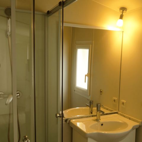 CASA MOBILE 6 persone - CASA MOBILE COMFORT SENZA ARIA CONDIZIONATA 2 camere da letto, 29 m², 2 bagni