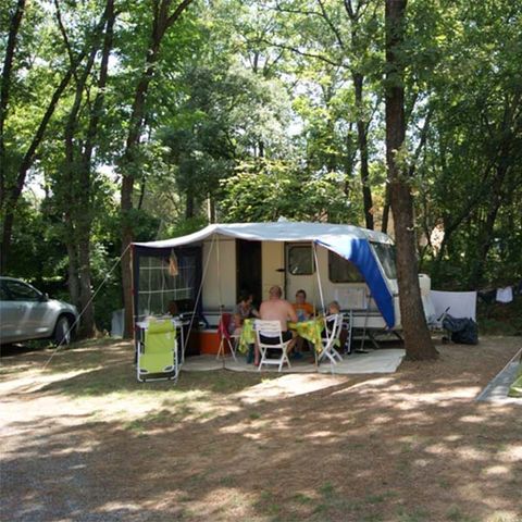 PLOT - Pitch 100 m² Caravan