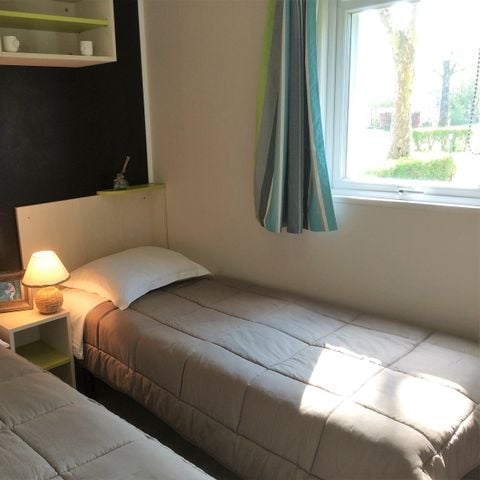 CHALET 4 people - Chalet confort 30 m² (2 bdrm-4 pers) + TV + covered terrace