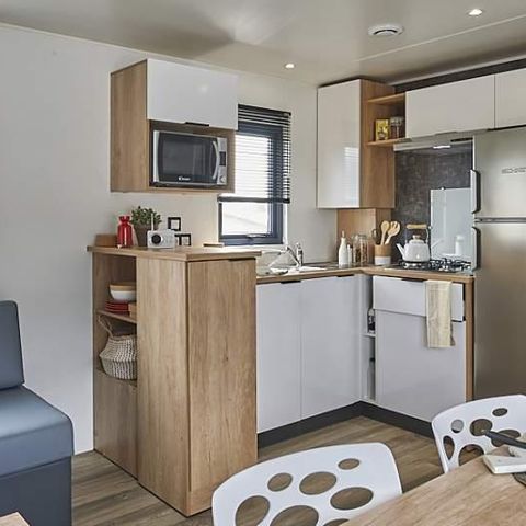 Mobile home 6 persons - Premium mobile home, 3 bedrooms, 2 bathrooms, sleeps 6 in a western village