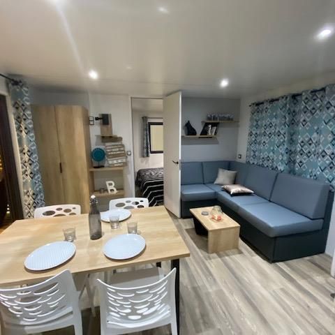 Mobile home 4 persons - Premium mobile home, 2 bedrooms, 2 shower rooms, sleeps 4 in a western village