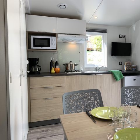 Stacaravan 2 personen - Chalet Tiny huis 1 slaapkamer en een slaapbank in de woonkamer, 4 slaapplaatsen