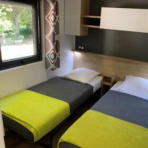 MOBILHOME 6 personnes - mobil home exclusif, Climatisation, Lave vaisselle, Wifi  dans village western