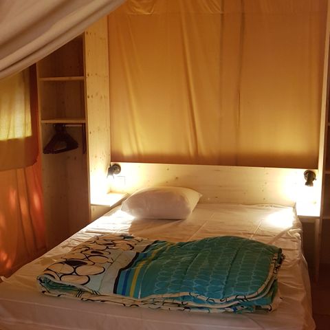 Zelt 5 personen - Lodge, ohne Sanitäranlagen