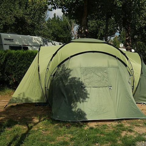 Emplacement - Confort caravane/ tente