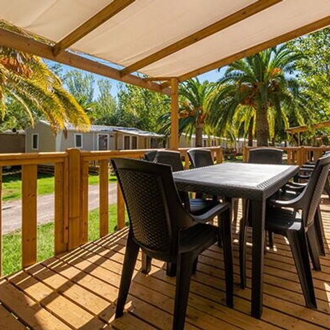 Stacaravan 4 personen - Comfort | 2 Slaapkamers | 4 Pers | Verhoogd terras | Airconditioning
