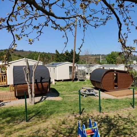 SISTEMAZION ATIPICHE 2 persone - Barile Hobbit - 1 Camera da letto