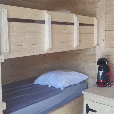 SISTEMAZION ATIPICHE 2 persone - Barile Hobbit - 1 Camera da letto