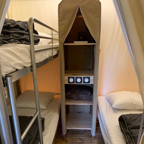 Glampingtent 5 personen - Lodge 31 m2 zonder sanitair of douche