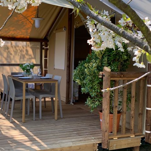 Glampingtent 5 personen - n°6 bis Lodge 31 m² zonder sanitair of douche