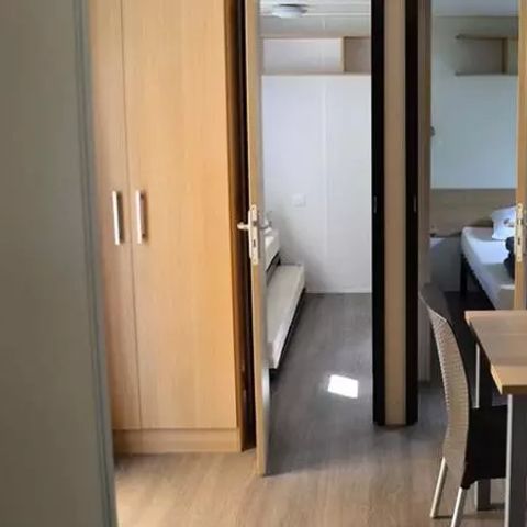 Mobilhome 10 personnes - 5 Pièces 8/10 Personnes
