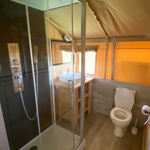 Tente en toile et en bois 5 personnes - Safari avec sanitaires 5 personnes VODA