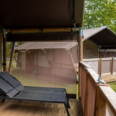 Tenda in tela e legno 5 persone - compresi i servizi igienici