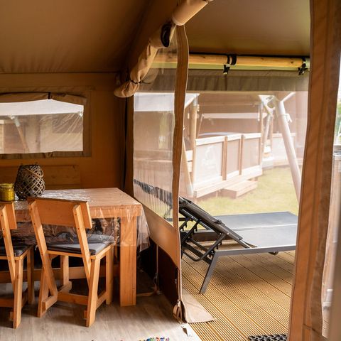 Tenda in tela e legno 5 persone - compresi i servizi igienici