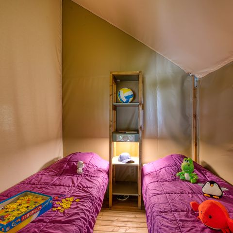 Tent 4 persons - Wood Lodge Confort 30 m² - 2 bedrooms - With sanitary facilities