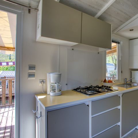Mobilheim 4 personen - Mobilheim Confort 30m² (2 Zimmer) - überdachte Terrasse 13m² + TV 4 pers.