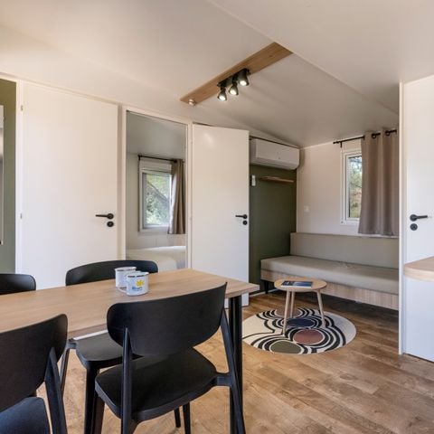 MOBILHOME 6 personas - NUEVO// HomeFlower Premium 35m²- 3 habitaciones + Terraza semicubierta + BT + TV + Ropa de cama + Aire acondicionado -