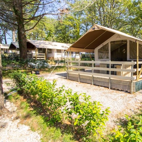 TENTE TOILE ET BOIS 5 personnes - Valkanela - Tente safari + sanitaires