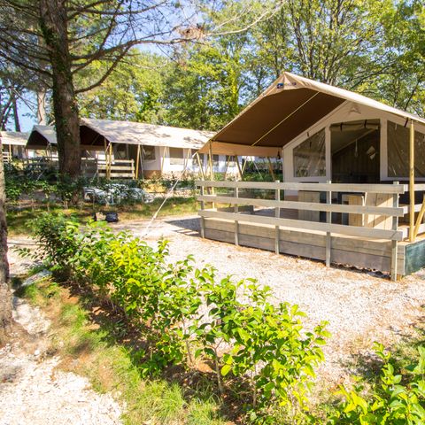 TENTE TOILE ET BOIS 5 personnes - Valkanela - Tente safari + sanitaires