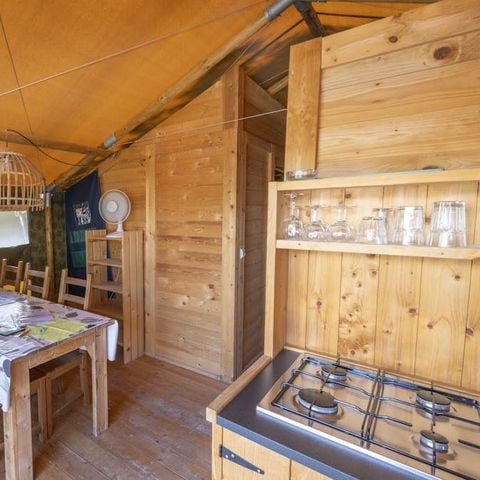 TENTE TOILE ET BOIS 5 personnes - Tente safari coucher de soleil + sanitaires + air conditionné (6P)