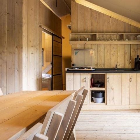 TENDA IN TELA E LEGNO 5 persone - Valkanela - Tenda Safari Bella Lodge + servizi igienici + aria condizionata (6P)