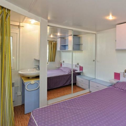 Stacaravan 6 personen - Classic | Overdekt verhoogd terras