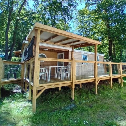 Mobilheim 4 personen - Standard Holz 24m² 2 Zimmer + halbüberdachte Terrasse 18m² + TV