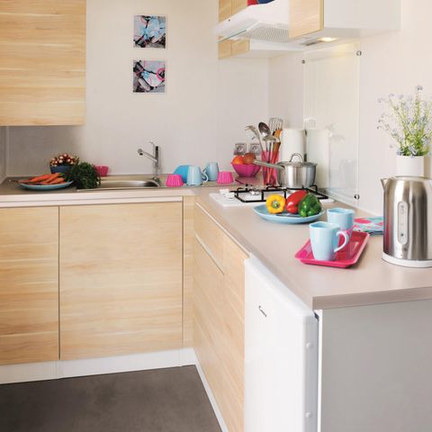 Mobilheim 2 Personen - Komfort 18m² 1 Zimmer + halboffene Terrasse + TV